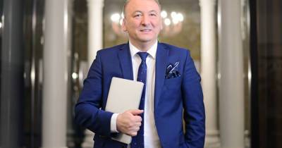 Василий Филипчук, "Апостроф TV": Если удастся получить лицензию Т2, то придется увеличивать коллектив и производство вдвое - dsnews.ua - Украина