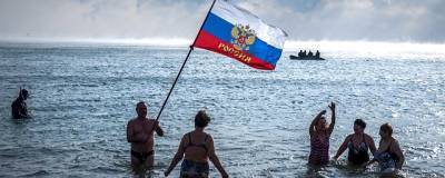 Владимир Путин - Татьяна Голикова - Голикова: Россияне несут личную ответственность при выезде за границу - runews24.ru