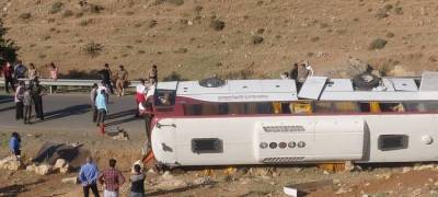 Надир Насиров - В Иране перевернулся автобус с журналистами, есть погибшие и раненые (ФОТО) - trend.az - Иран - Iran