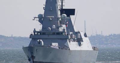 Посол РФ оценил действия британского эсминца в Черном море - ren.tv - Англия - Великобритания