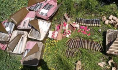 На Луганщине ликвидировали крупный схрон оружия боевиков: подробности и фото - narodna-pravda.ua - Луганская обл. - Донецк - ЛНР - Счастье