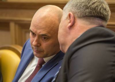 Андрей Филатов - Мэр Сургута рассказал, что будет с баннерами, которые должен установить глава ТПП города - znak.com - Сургут