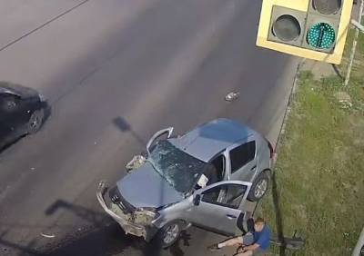 Авария на Московском шоссе попала на видео - ya62.ru - Рязань - Sandero