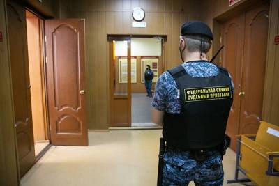Алексей Навальный - Экс-силовик из Петербурга не признает свою вину в передаче данных о попутчиках Навального - znak.com - Москва - Санкт-Петербург - Томск