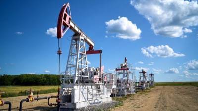Цены на нефть начали расти: чем вызвано - enovosty.com - США - Лондон - Иран - Нью-Йорк