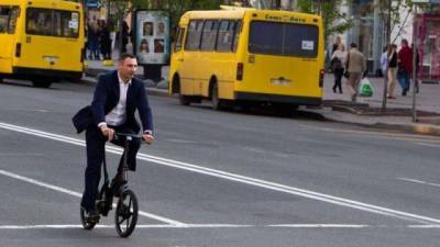 В столице договорились о мерах регулирования движения самокатов - hubs.ua - Украина - Киев