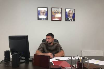 Вологодского депутата оштрафовали за фото травматического пистолета - mk.ru - Вологда