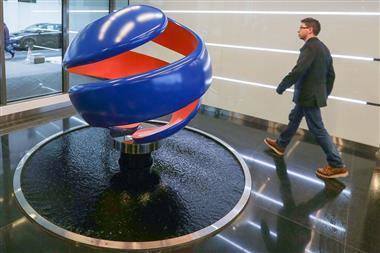Бумаги "РусГидро" переоценены к аналогам на российском рынке - smartmoney.one - Россия