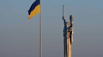 Владимир Зеленский - В Москве призвали международные структуры оценить санкции Украины против РФ - iz.ru - Москва - Россия - Украина - Киев - Краснодар - Израиль - Донецк - Луганск