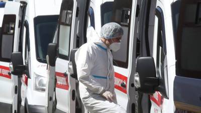 «Воздуха мало»: петербургские врачи выпустили клип о работе в пандемию - mir24.tv - Санкт-Петербург