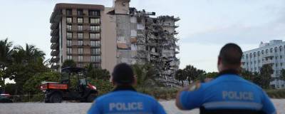 Три человека погибли и 99 пропали без вести при обрушении здания во Флориде - runews24.ru - США - шт.Флорида - Серфсайд