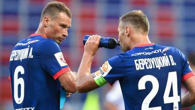 Василий Березуцкий - Денис Казанский - В. Березуцкий заявил, что обалдел от решения руководства ЦСКА назначить Олича - gazeta.ru - Россия