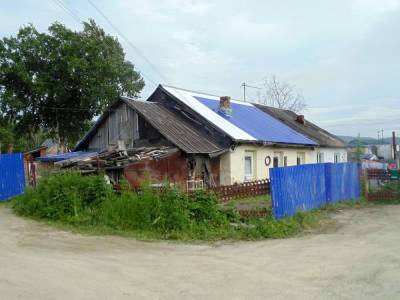 Разваливающиеся старые бараки в Северном городке проверят на прочность - sakhalin.info - Южно-Сахалинск