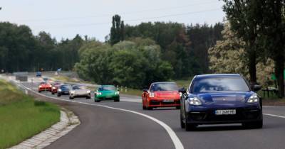 Porsche Cayenne - Porsche Panamera - Porsche Taycan - 12 друзей скорости: как прошел Porsche Road Tour в Киеве (фото) - focus.ua - Украина - Киев - Киевская обл. - Черкасская обл.