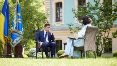 Владимир Зеленский - Наталья Мосейчук - Зеленский допускает проведение референдума по Донбассу - hubs.ua - Россия - США - Украина