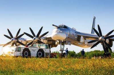 Российские ракетоносцы Ту-95МС и Ту-22М3 отработали условный удар по военным объектам США на Гавайях - argumenti.ru - Россия - США - Украина - штат Гавайи