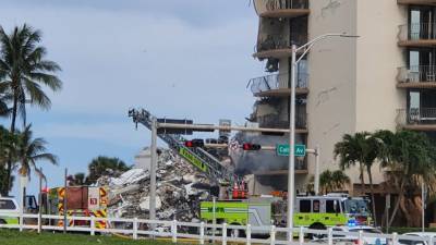 Рон Десантис - Почти 100 человек остались ненайденными после обрушения дома в Майами - newdaynews.ru - USA - шт.Флорида - Серфсайд