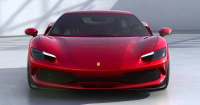 Ferrari представила первый в своей истории дорожный суперкар с мотором V6 (видео) - focus.ua - Украина