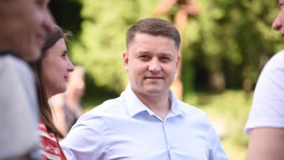 Мэру Ровно грозит пять лет ограничения свободы за угрозы "упаковать и вывезти" ромов - liga.net - Украина - Ровно