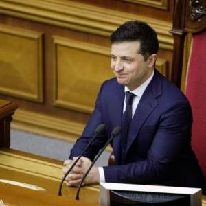 Владимир Зеленский - Евгения Кравчук - Закон об олигархах рассмотрят в Раде на внеочередном заседании в четверг - reporter-ua.com - Украина