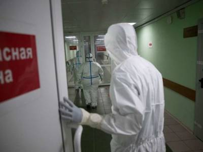 В России зафиксировано рекордное количество заражений и смертей от коронавируса - lenta.ua - Москва - Россия - Украина - Санкт-Петербург