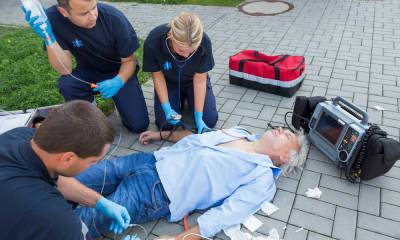 Мужчину без сознания нашли во дворе в Петрозаводске - gubdaily.ru - Петрозаводск
