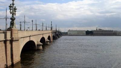 Во время подготовки к "Алым парусам" в Петербурге перекроют Троицкий мост - delovoe.tv - Санкт-Петербург - Алые Паруса