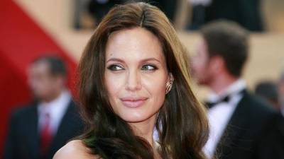 Анджелина Джоли - Angelina Jolie - Дочь Анджелины Джоли перенесла операцию - skuke.net - Эфиопия