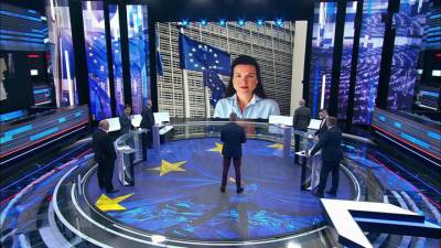 Ангела Меркель - Эммануэль Макрон - Евросоюз рассорило предложение Меркель провести саммит ЕС-Россия - vesti.ru - Москва - Россия - Германия - Франция - Венгрия - Чехия - Будапешт - Голландия