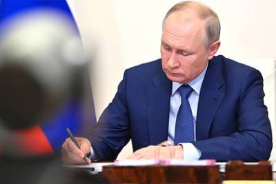 Владимир Путин - Отказ ЕС от саммита с Путиным объяснили боязнью «показаться слабыми» - lenta.ru - Москва - Россия - Германия - Франция - Литва - Голландия - Латвия - Брюссель