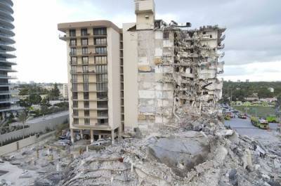 Судьба больше 150 человек неизвестна после обрушения дома в Майами - govoritmoskva.ru - шт.Флорида - Серфсайд