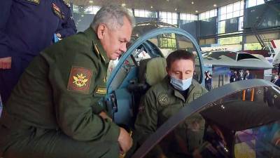 Сергей Шойгу - Шойгу оценил долю современной боевой техники в ВС России - tvc.ru - Россия