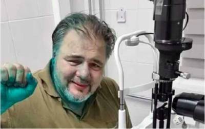 Виктор Медведчук - В Ивано-Франковске облили зеленкой соратника кума Путина - lenta.ua - Россия - Украина - Ивано-Франковск