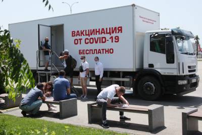 Владимир Владимиров - Пункты вакцинации на Ставрополье будут работать без выходных - etokavkaz.ru - Ставрополье