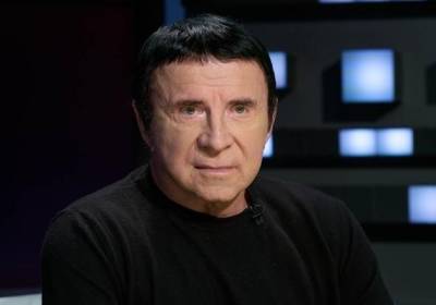Иван Ургант - Кашпировский снова подал в суд на программу Ивана Урганта - kp.ua - Москва - Украина