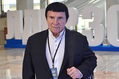Иван Ургант - Кашпировский подал иск против «Вечернего Урганта» - lenta.ru - Москва - Россия