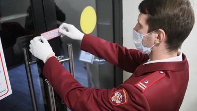 Более 50 магазинов нарушили антиковидные меры в Москве за неделю - vm.ru - Москва