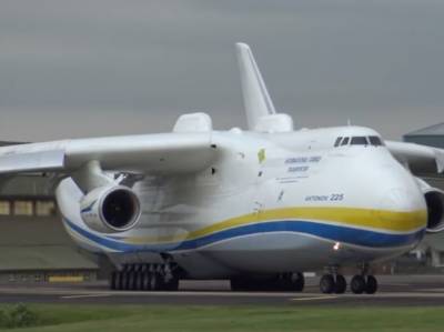 Украинская "Мрія" в Великобритании "сдула" забор авиабазы, когда взлетала. Видео - gordonua.com - Украина - Киев - Англия - Великобритания