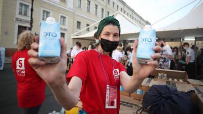 Волонтеры рассказали о работе на «Алых парусах» - iz.ru - Санкт-Петербург - Израиль