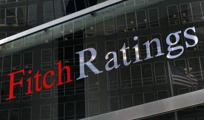 Fitch повысило рейтинги "Системы" до "BB" - smartmoney.one - Reuters