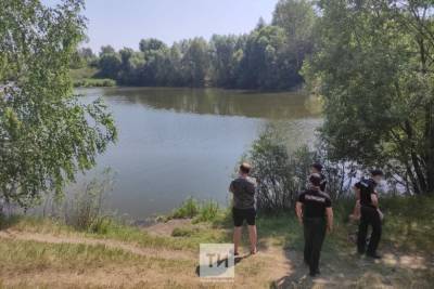 В Зеленодольском районе Татарстана из озера извлекли тело мужчины - kazan.mk.ru - Россия - респ. Татарстан - район Зеленодольский