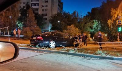 Два человека пострадали в ДТП на улице Дружбы в Тюмени - nashgorod.ru - Тюмень