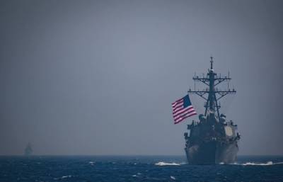 Кристина Квин - Ракетный эсминец США USS Ross вошел в акваторию Чёрного моря - sharij.net - США - Украина - Крым - Англия - county Ross