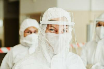 Исландия первой в Европе снимает все ограничения по COVID-19 - pnp.ru - Россия - Англия - Португалия - Исландия