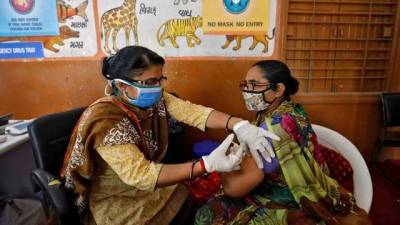 Бездомных в Индии начали вакцинировать от COVID-19 - novostiua.news - Украина - Индия - Дели