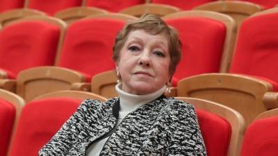 Ольга Волкова - Бабушка из «Папиных дочек» Ольга Волкова купила место на кладбище - 5-tv.ru - Москва - Московская обл.