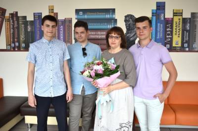 Липецкий учитель физики подготовила трёх стобалльников на ЕГЭ - lipetskmedia.ru