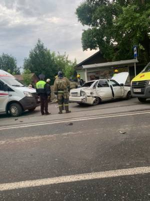 В Кемерове при столкновении двух автомобилей пострадали шесть человек - gazeta.a42.ru