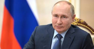 Владимир Путин - Путин поручил до июля расширить льготную семейную ипотеку - ren.tv - Россия