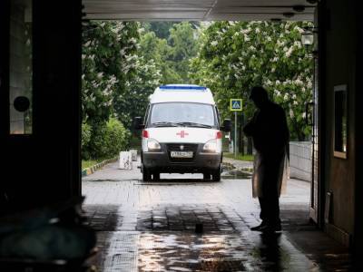 В России суточное количество случаев COVID-19 стабильно превышает 20 тысяч: в Москве рекордная смертность с начала пандемии - unn.com.ua - Москва - Россия - Украина - Киев - Санкт-Петербург - Московская обл. - Нижегородская обл. - респ.Бурятия - Брянская обл.